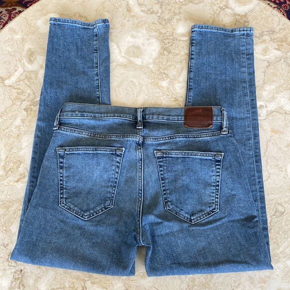 Abercrombie & Fitch Langdon Slim Fit Light Wash Denim Jeans 30” - Picture 5 of 15